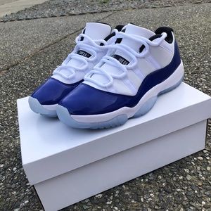 Jordan 11 Low White Concord